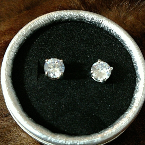 Swarovski Crystal 18K Gold Plated - Picture 1 of 3